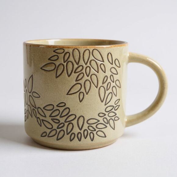Starbucks 2013 14 Oz Mug STONEWARE Coffee Cup Tan With Brown Engraved Leaves - Picture 1 of 8
